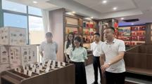 旅游与商贸学院赴赣州市电子商务协会洽谈合作