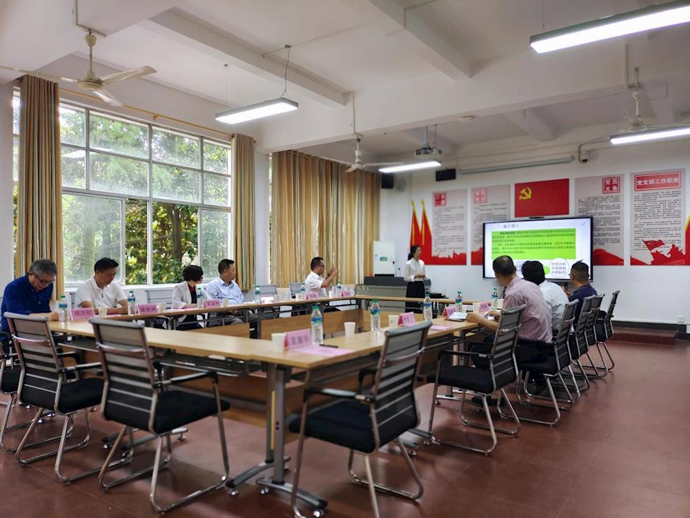 a2ce55b20ec44fe4964907f37b557a4b.jpg a2ce55b20ec44fe4964907f37b557a4b.jpg