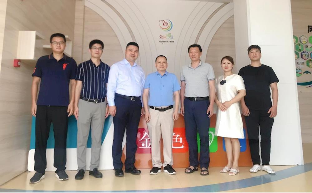 5593e666c74648cdb4d6a932ebf81c12.jpg 5593e666c74648cdb4d6a932ebf81c12.jpg