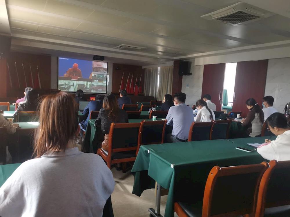 7b9c276075434fe184f747125985e174.jpg 7b9c276075434fe184f747125985e174.jpg