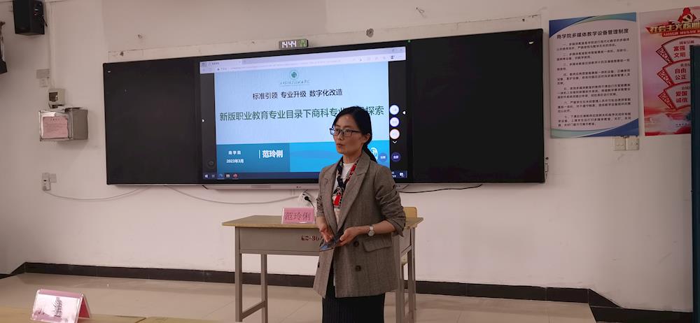 bd482ebebed54b08bbb70d57a6a3e793.jpg bd482ebebed54b08bbb70d57a6a3e793.jpg