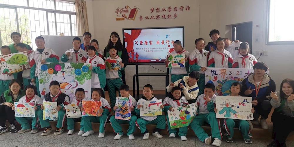 22c579c38a344ca7bc954d6e54ed1dd5.jpg 22c579c38a344ca7bc954d6e54ed1dd5.jpg