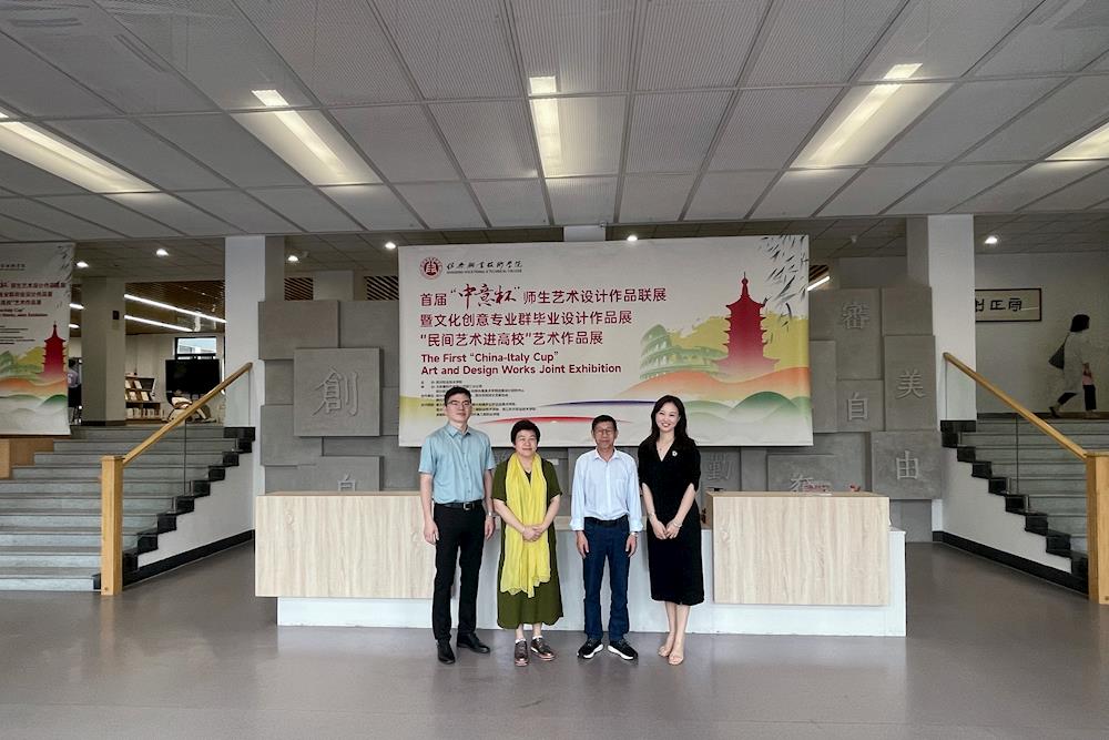 0bce70bb51594fceba9b056269d54307.jpg 0bce70bb51594fceba9b056269d54307.jpg