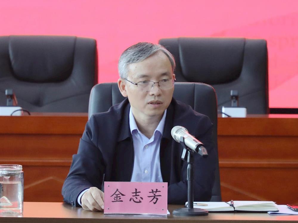 bad41c46b2a642daab969c86d767f06d.jpg bad41c46b2a642daab969c86d767f06d.jpg