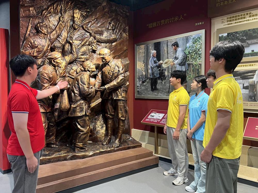 017f3eba2c1b4afe931935b822b91d70.jpg 017f3eba2c1b4afe931935b822b91d70.jpg