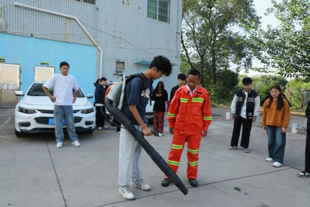 665cbe5fff9a42b08b8d7779119751cc.png 665cbe5fff9a42b08b8d7779119751cc.png