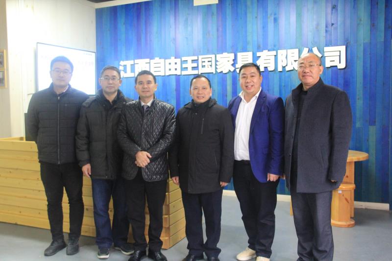 微信图片_20181******04052.jpg