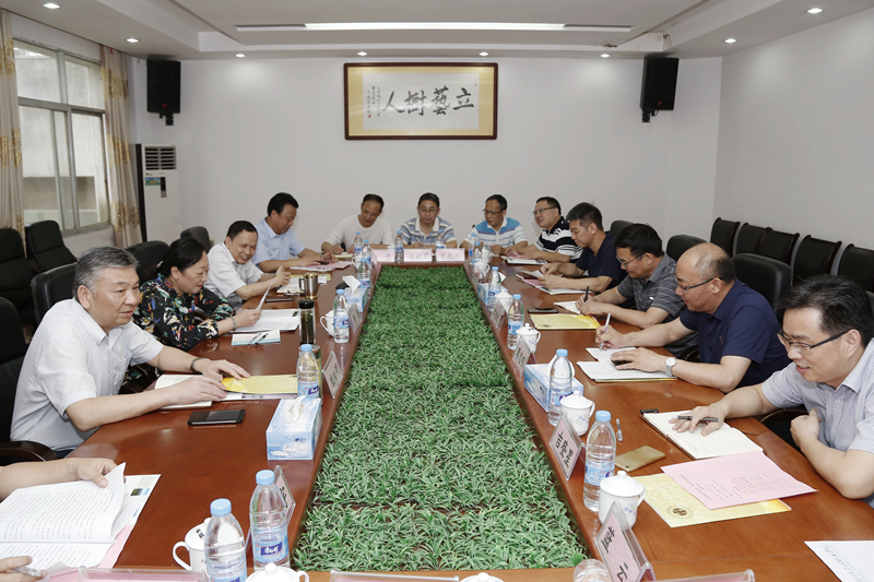 座谈会_副本.jpg