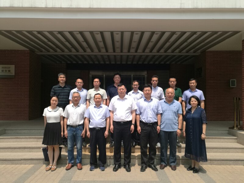 肖书记北林交流照片 (30516)_wps图片.jpg