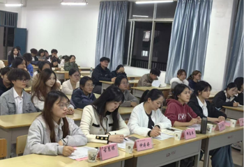 思辨筑根基，青春展风采——环保与城建学院第九届共青团“微团课”大赛成功举办