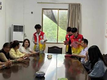 人人讲安全，个个会应急