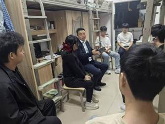 “心”行动润心护航，家校携手共育成长