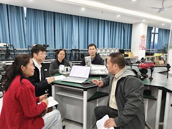教学督导室曾赣林教授到我院林信教研室指导交流