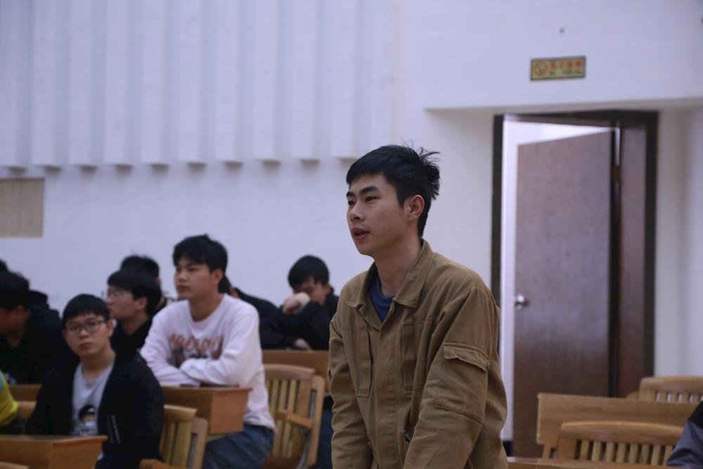 a42cda2714854794a3f5f304bbe4a110.jpg a42cda2714854794a3f5f304bbe4a110.jpg