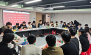 电子信息学院与人工智能学院联合组织2024级中南华为订单班学生赴企业实训