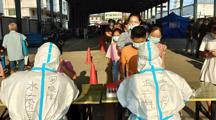 优秀毕业生王江鸿积极参与疫情防控志愿服务