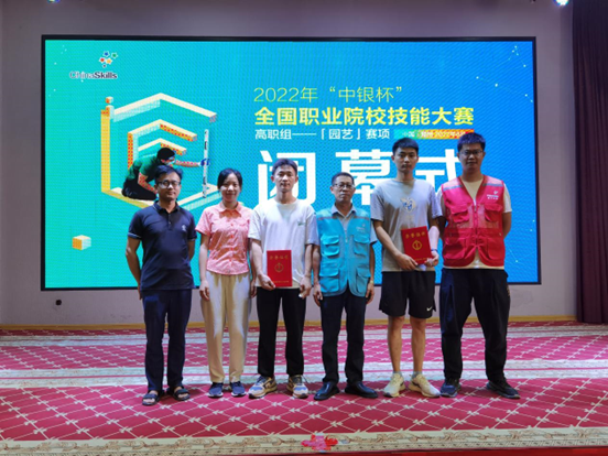 f8a131390ef04e39b816a428410d6d64.jpg f8a131390ef04e39b816a428410d6d64.jpg