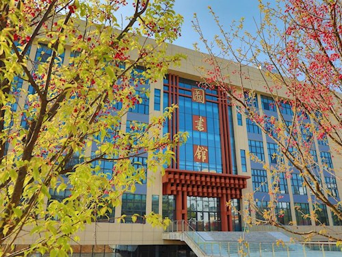 校园风景图